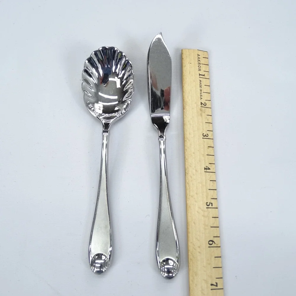 Oneida SATIN GARNET 2 pc Hostess Set 18/10 Stainless‎ Serving Flatware
